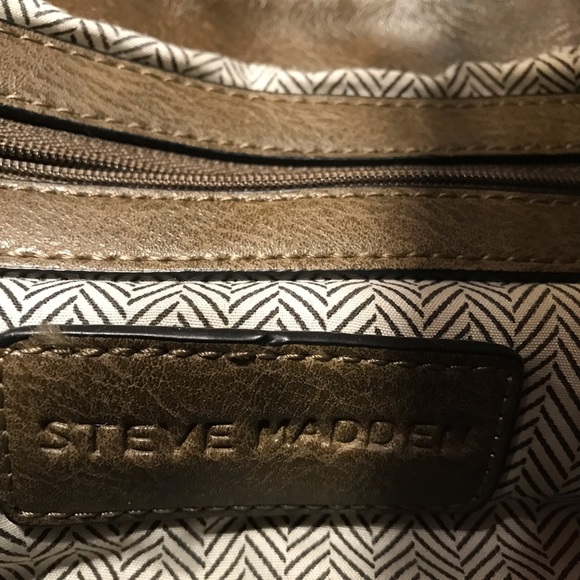 Purses - Picture 5 of 5